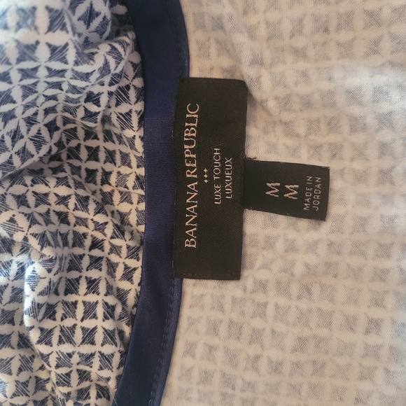 Banana Republic Luxe Touch White And Blue Patterned Tank Top M - Picture 6 of 6